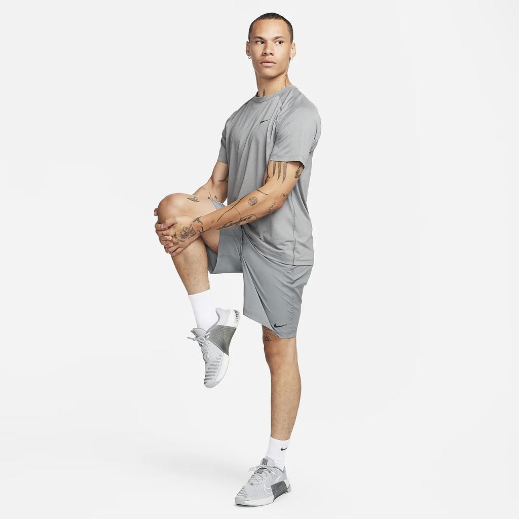 Nike Form Men&#039;s Dri-FIT 9&quot; Unlined Versatile Shorts FN2998-084