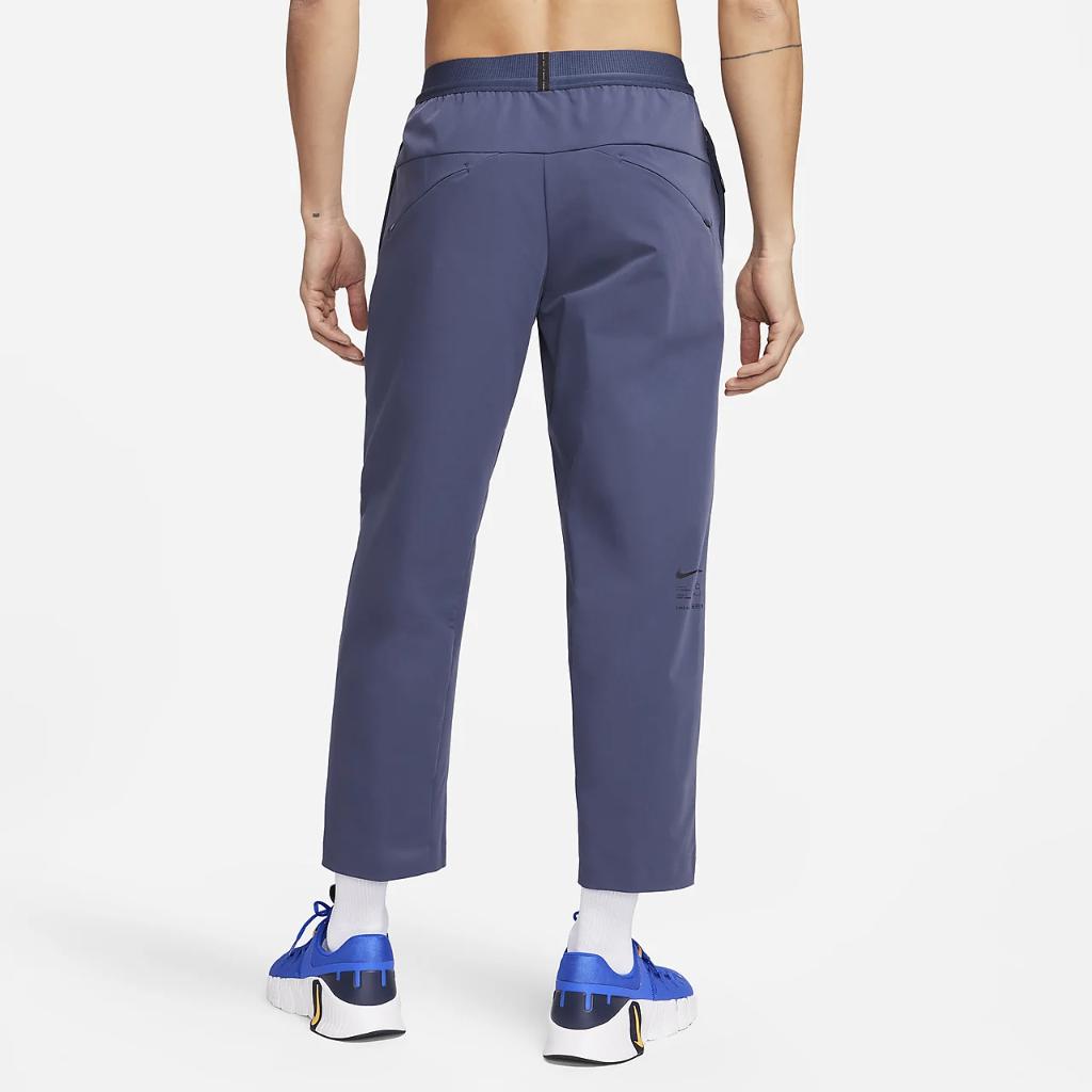 Nike A.P.S. Men&#039;s Dri-FIT Woven Versatile Pants FN3014-437