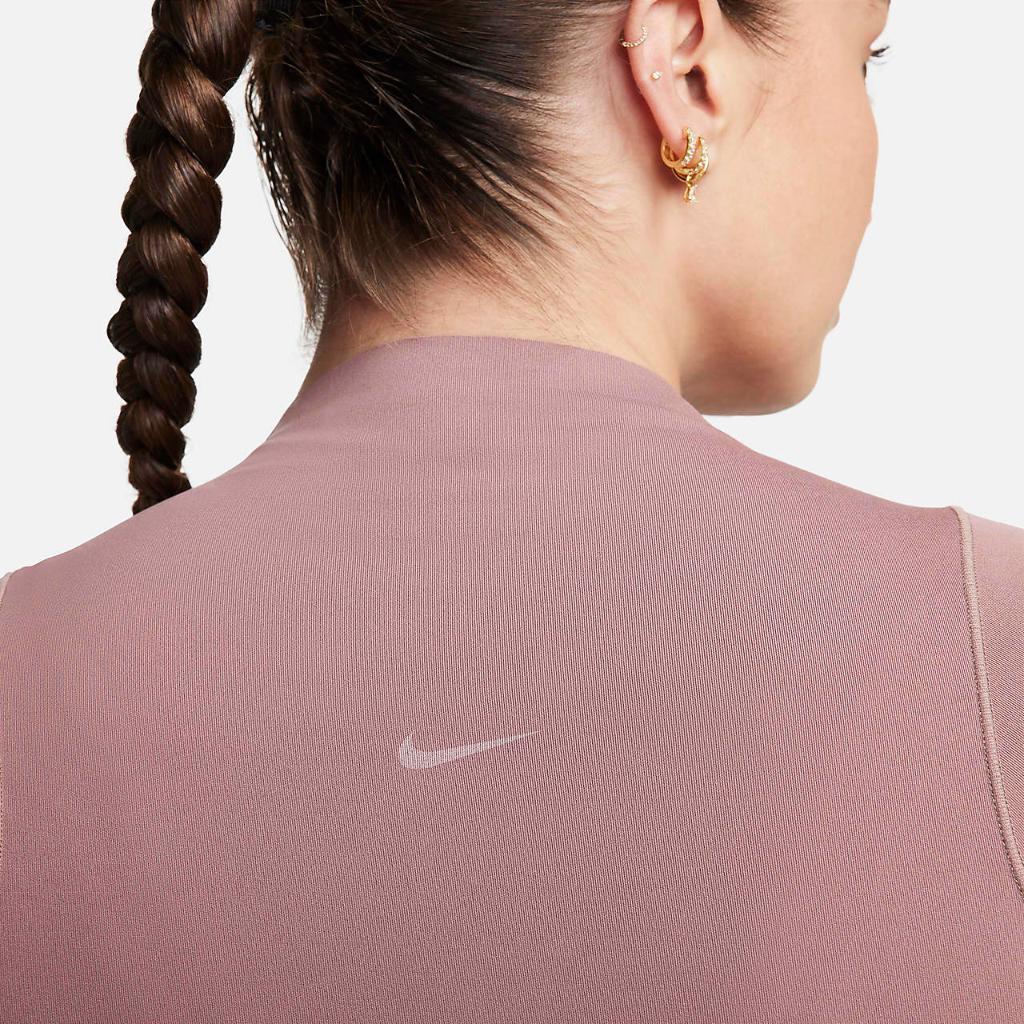 Nike Zenvy Women&#039;s Dri-FIT Long-Sleeve Top FN3022-208