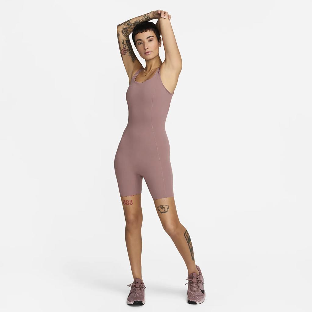 Nike Zenvy Women&#039;s Dri-FIT Short Bodysuit FN3031-208