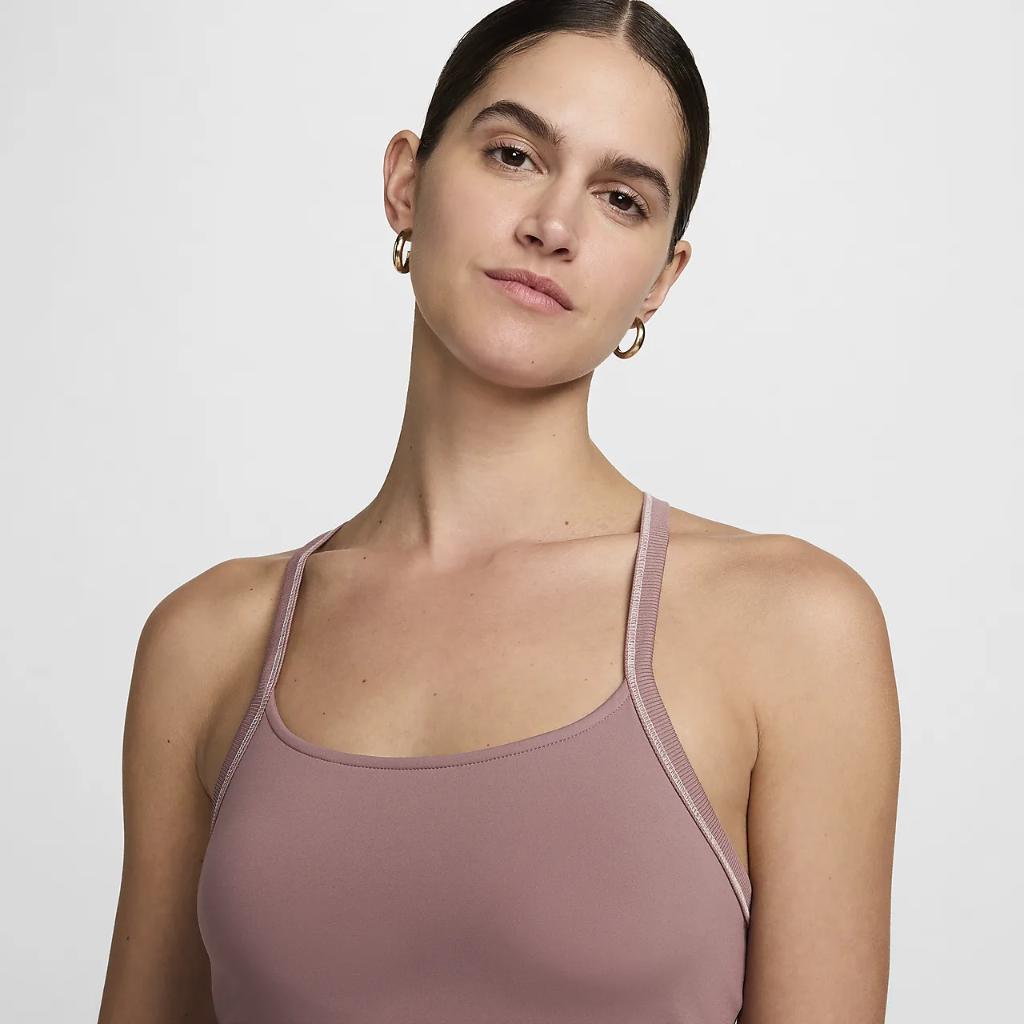 Nike One Fitted Women&#039;s Dri-FIT Cropped Tank Top FN3074-208