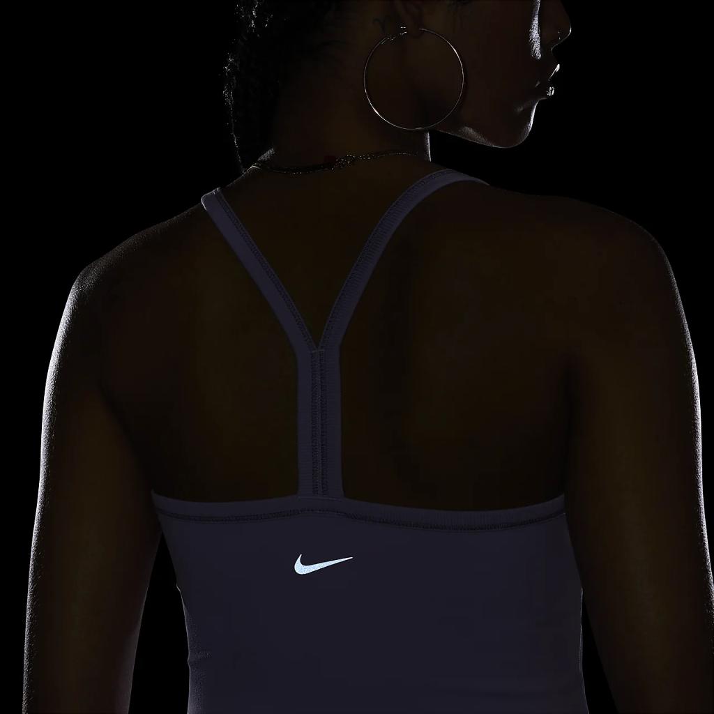 Nike One Fitted Women&#039;s Dri-FIT Cropped Tank Top FN3074-512