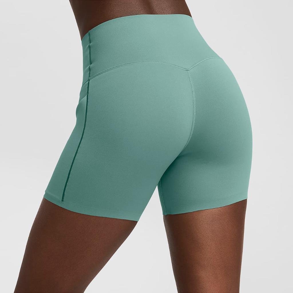 Nike Universa Women&#039;s Medium-Support High-Waisted 5&quot; Biker Shorts with Pockets FN3151-361