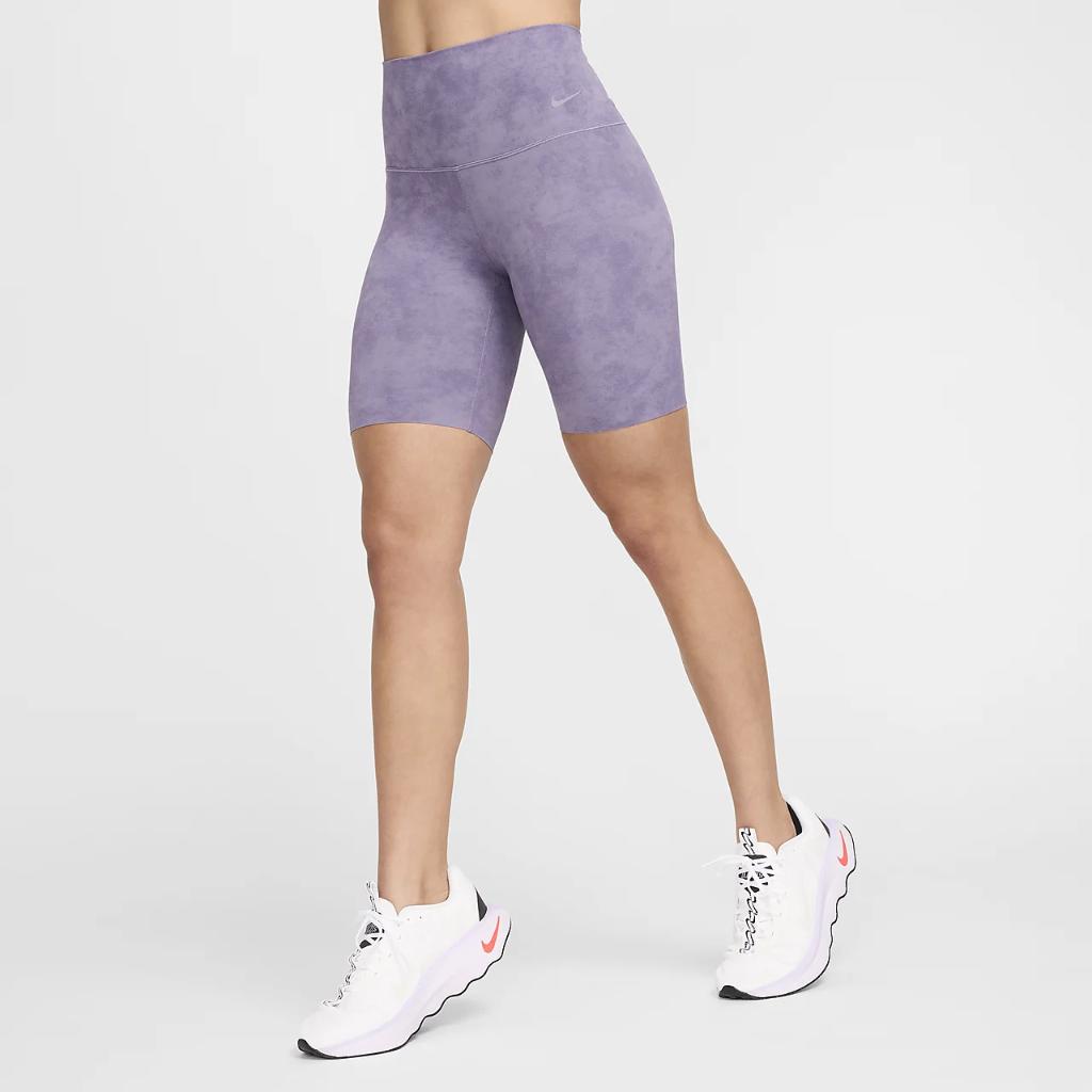 Nike Zenvy Tie-Dye Women&#039;s Gentle-Support High-Waisted 8&quot; Biker Shorts FN3159-509