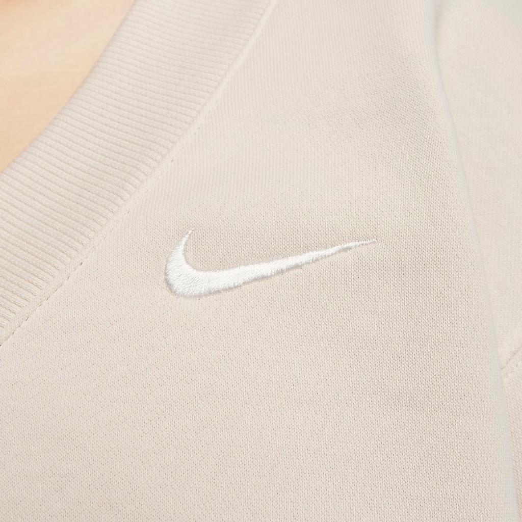 Nike Sportswear Phoenix Fleece Women&#039;s Cropped V-Neck Top FN3651-104