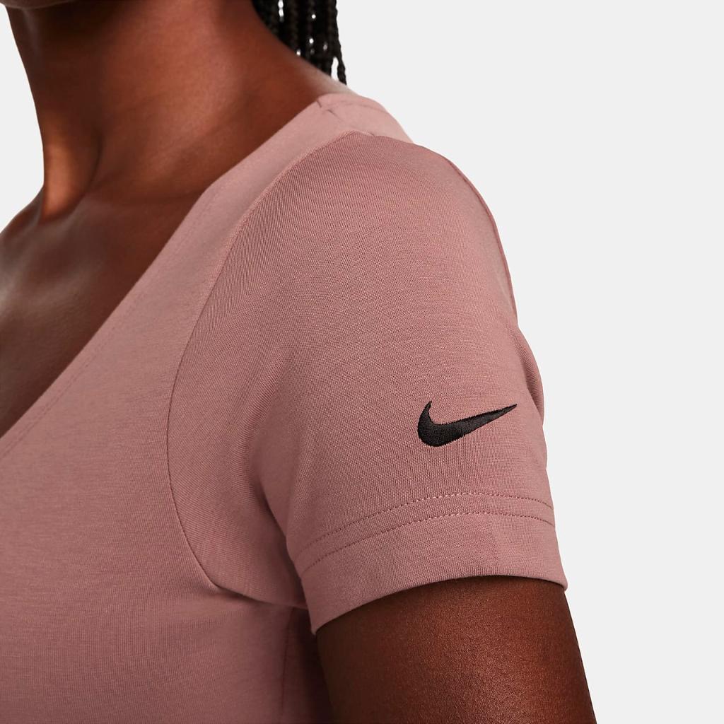 Nike Sportswear Essential Swoosh Women&#039;s Short-Sleeve Top FN3666-208