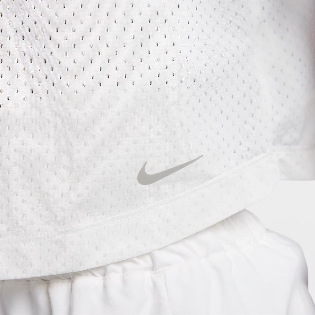 Nike One Classic Breathe Women&#039;s Dri-FIT Short-Sleeve Top FN4117-100