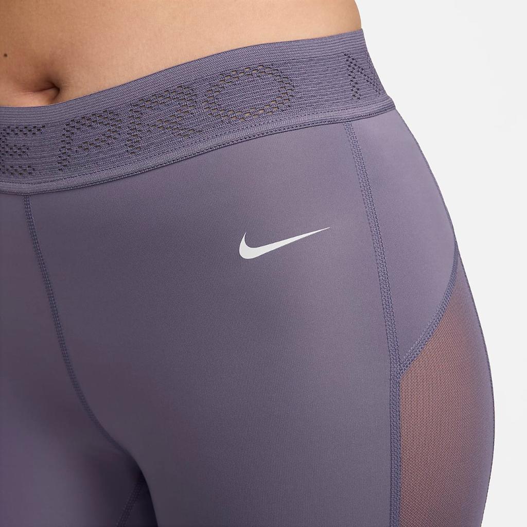 Nike Pro Women&#039;s Mid-Rise 7/8 Mesh-Paneled Leggings FN4981-509