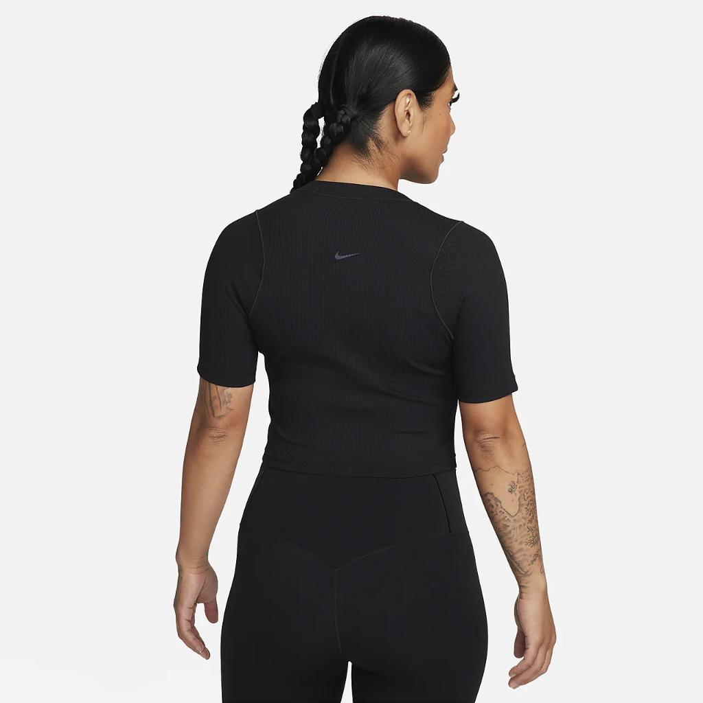 Nike Zenvy Rib Women&#039;s Dri-FIT Short-Sleeve Cropped Top FN7467-010