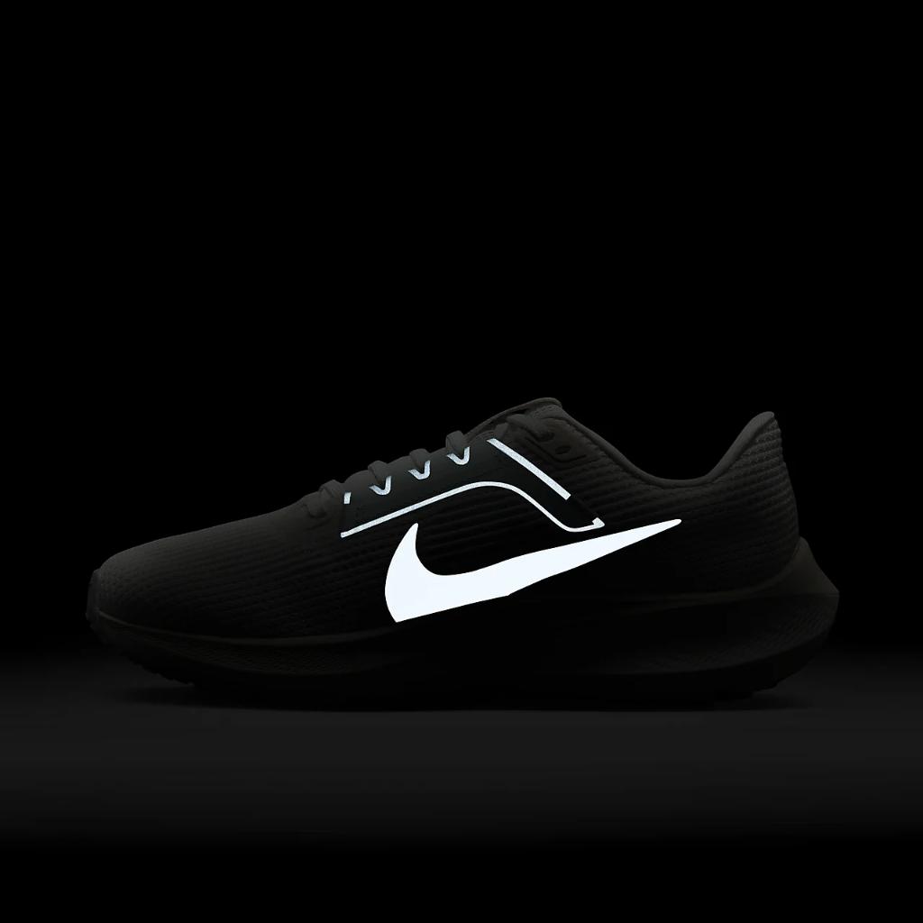 Nike Pegasus 40 Premium Road Running Shoes FN7629-030