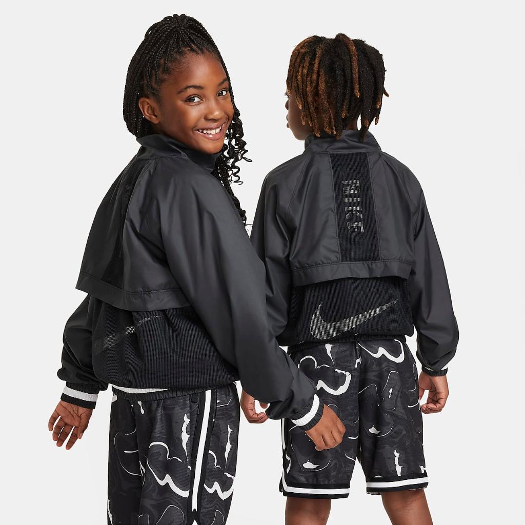 Nike Big Kids&#039; (Boys&#039;) Repel Long-Sleeve 1/2-Zip Jacket FN8318-010