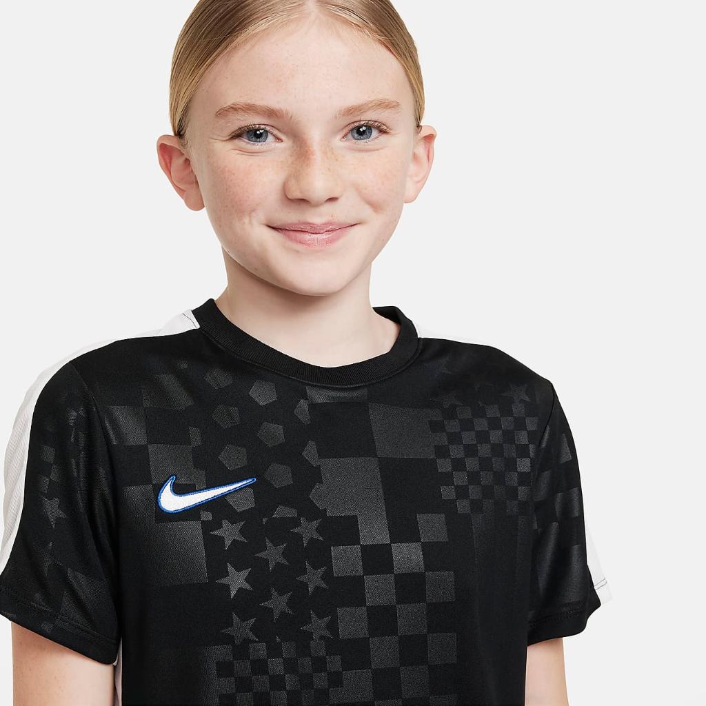 Nike Dri-FIT Academy Big Kids&#039; Short-Sleeve Soccer Top FN8388-010
