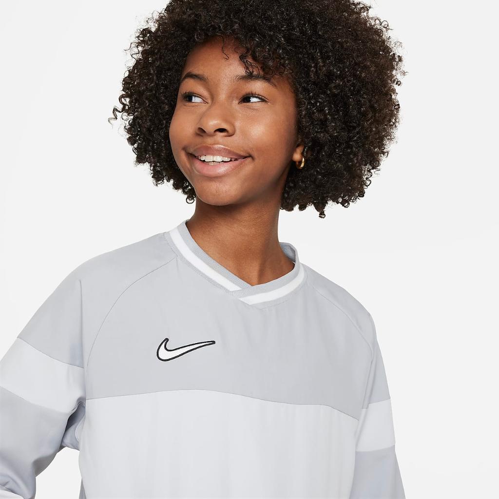Nike Dri-FIT Academy Big Kids&#039; Long-Sleeve Soccer Shell Top FN8390-012