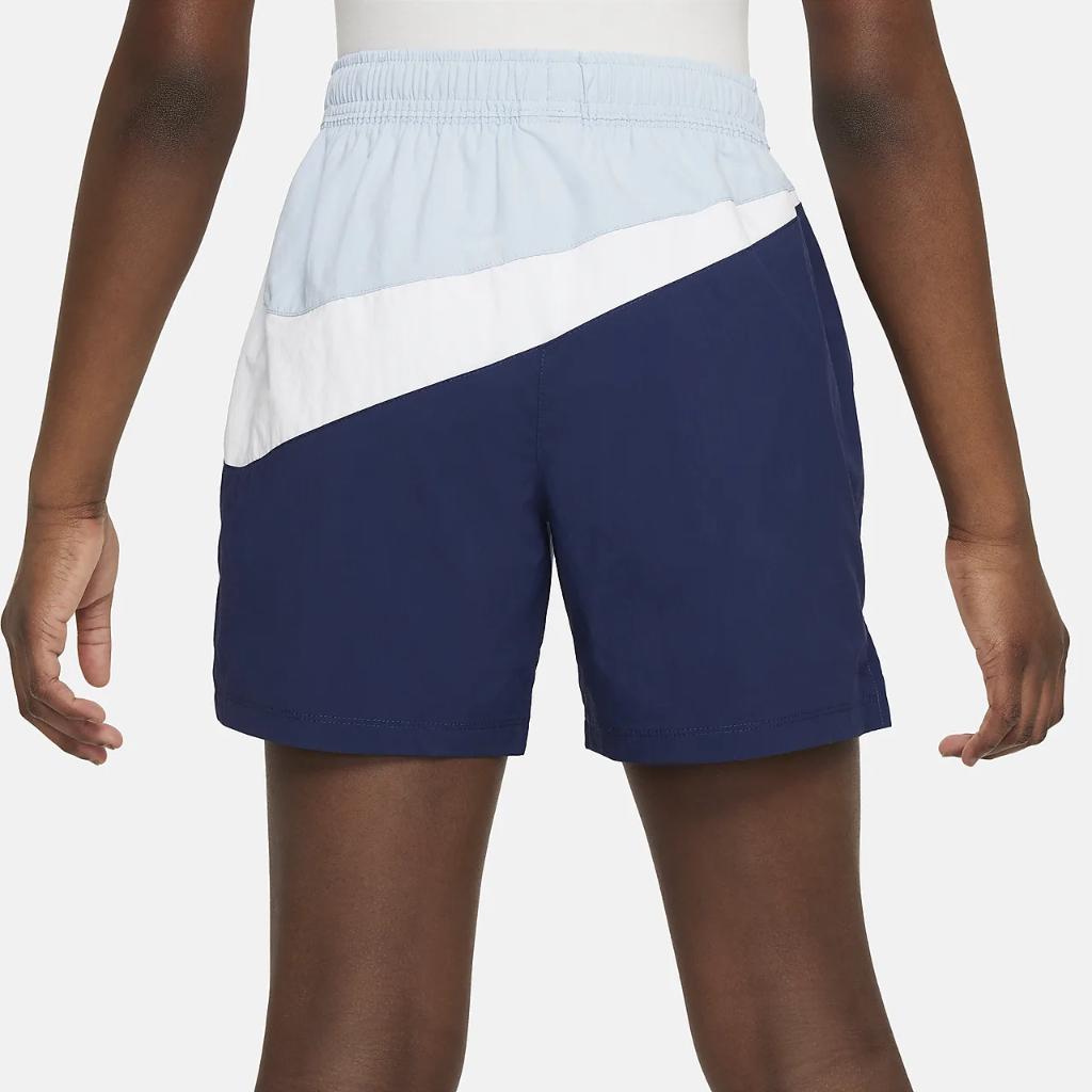 Nike Sportswear Amplify Big Kids&#039; Woven Shorts FN9131-440