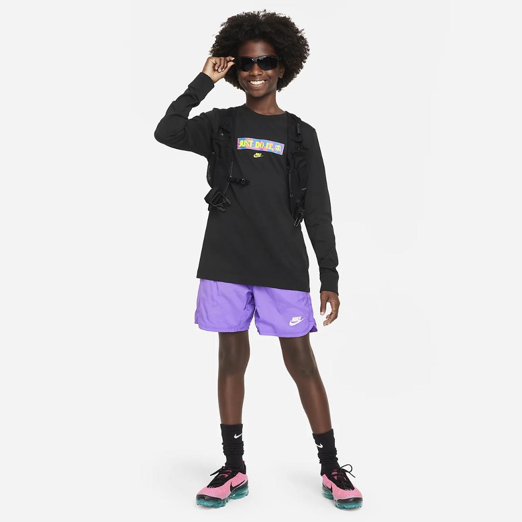 Nike Sportswear Big Kids&#039; Long-Sleeve T-Shirt FN9636-010