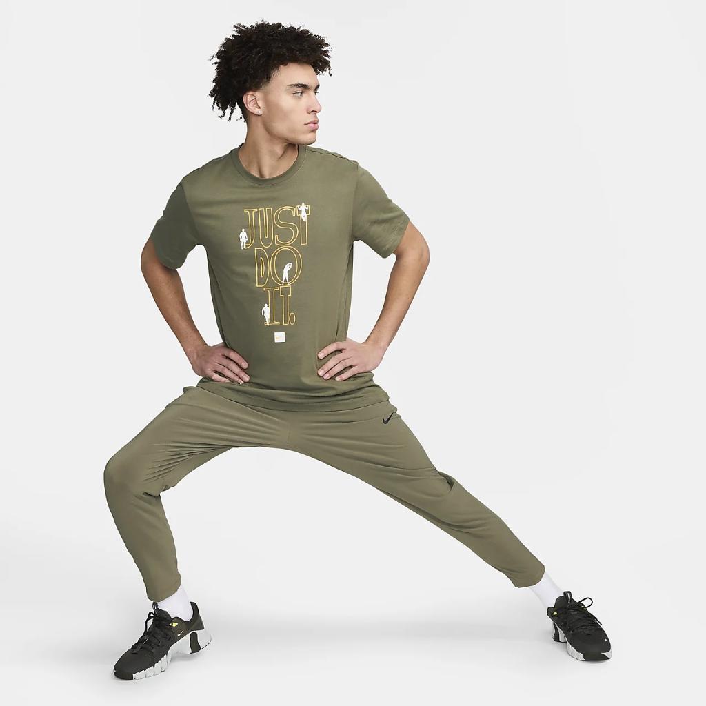 Nike Men&#039;s Fitness T-Shirt FQ3899-222