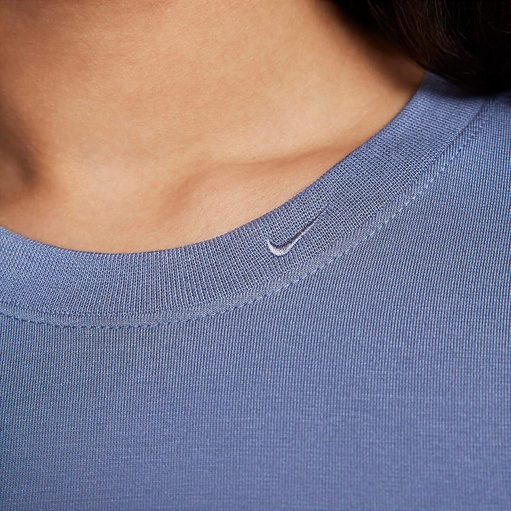 Nike Sportswear Essential Women&#039;s Crop T-Shirt FQ6225-491