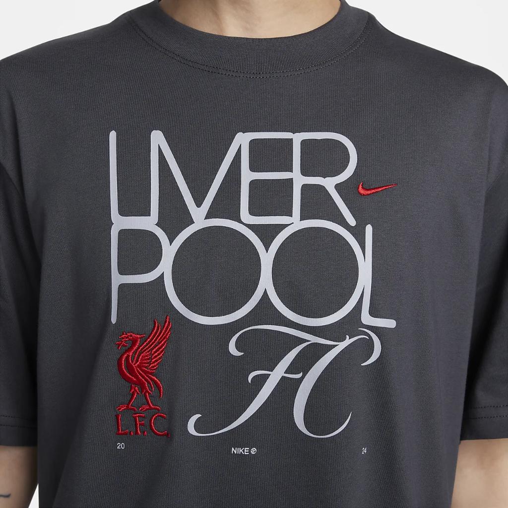 Liverpool FC Women&#039;s Nike Soccer Boxy T-Shirt FQ6568-060