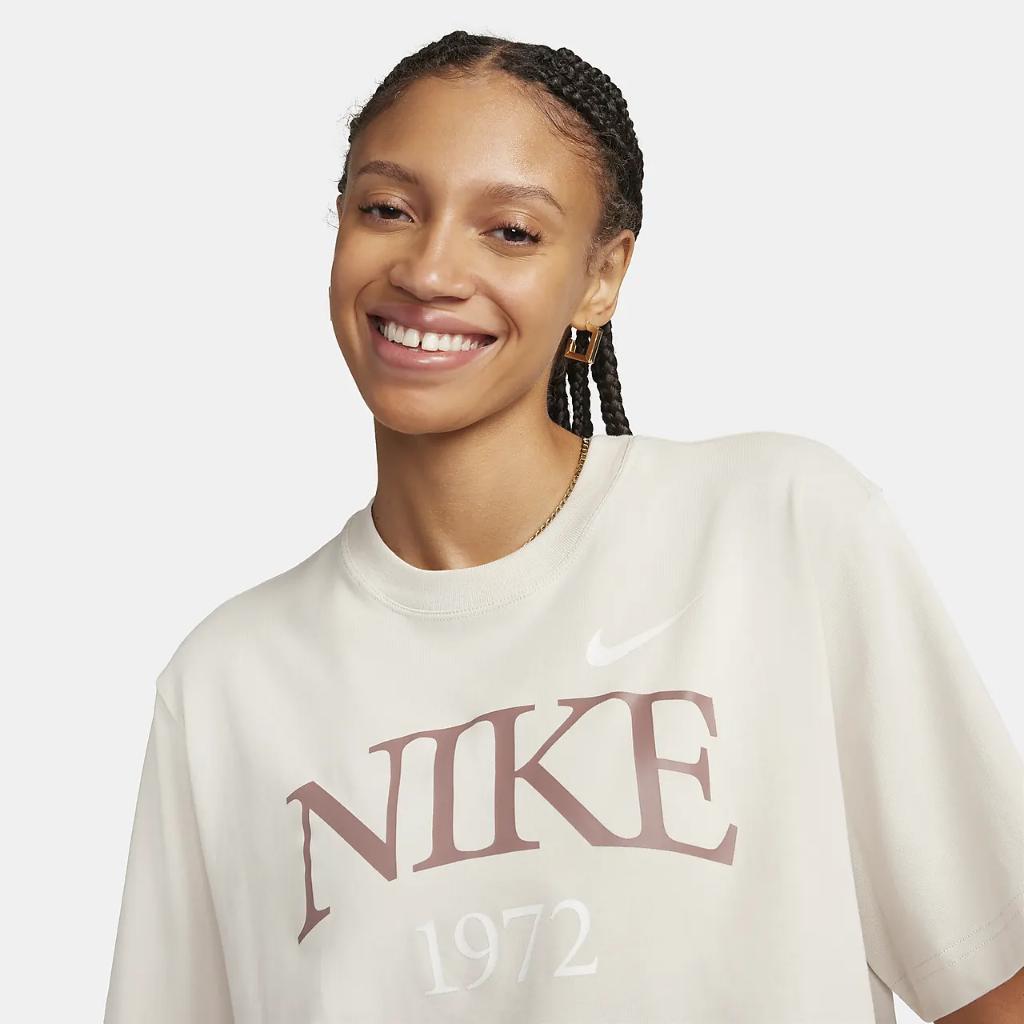 Nike Sportswear Classic Women&#039;s T-Shirt FQ6600-104