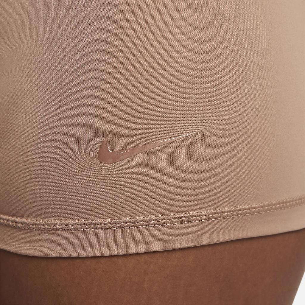Nike Pro Women&#039;s Mid-Rise 3&quot; Shorts FQ7935-283