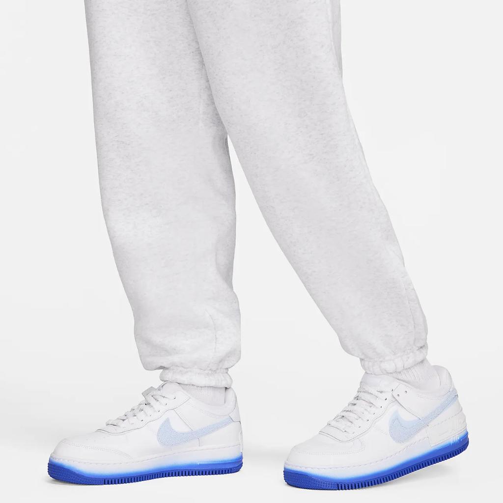 Nike Sportswear Women&#039;s High-Waisted Oversized Fleece Sweatpants FQ7984-051
