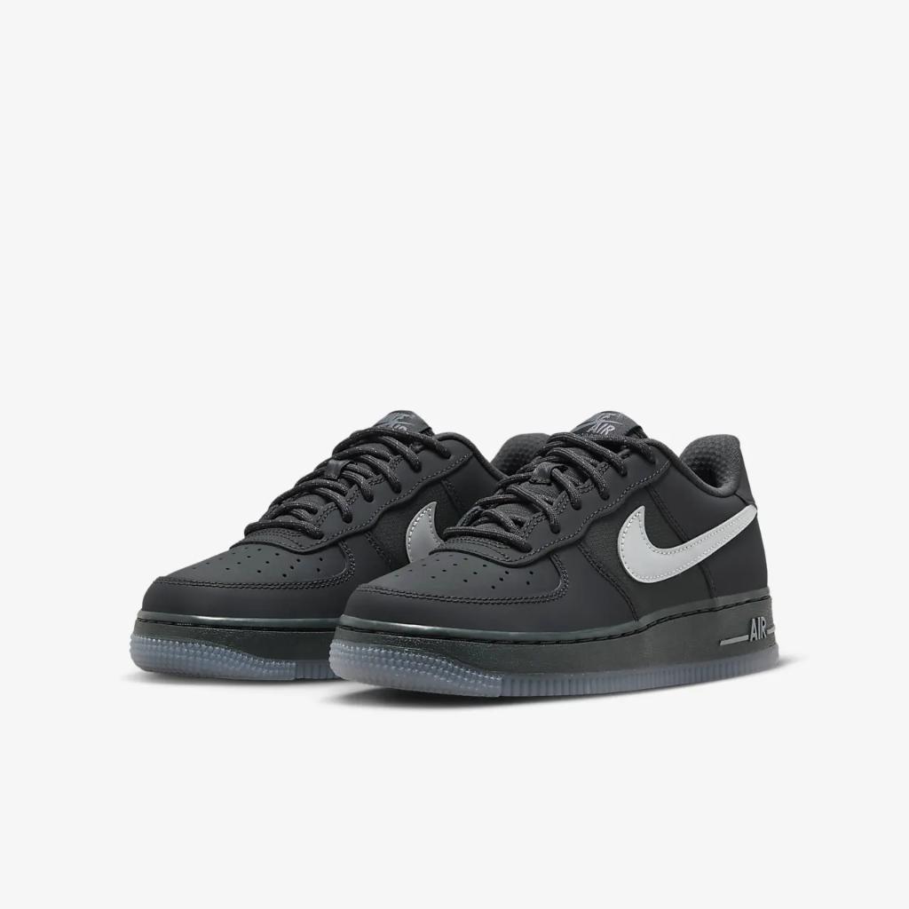 Nike Air Force 1 Big Kids&#039; Shoes FV3980-001