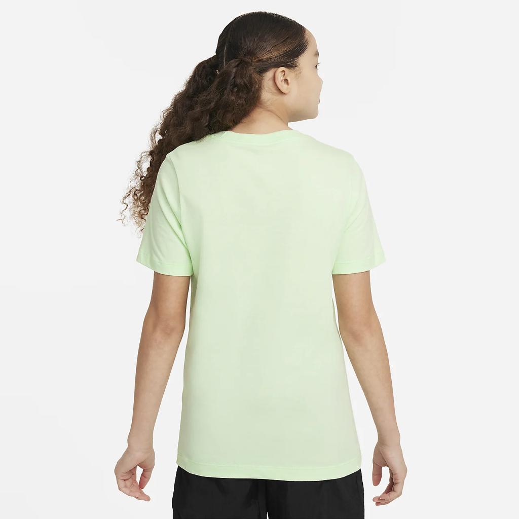 Nike Sportswear Big Kids&#039; T-Shirt FV5346-376