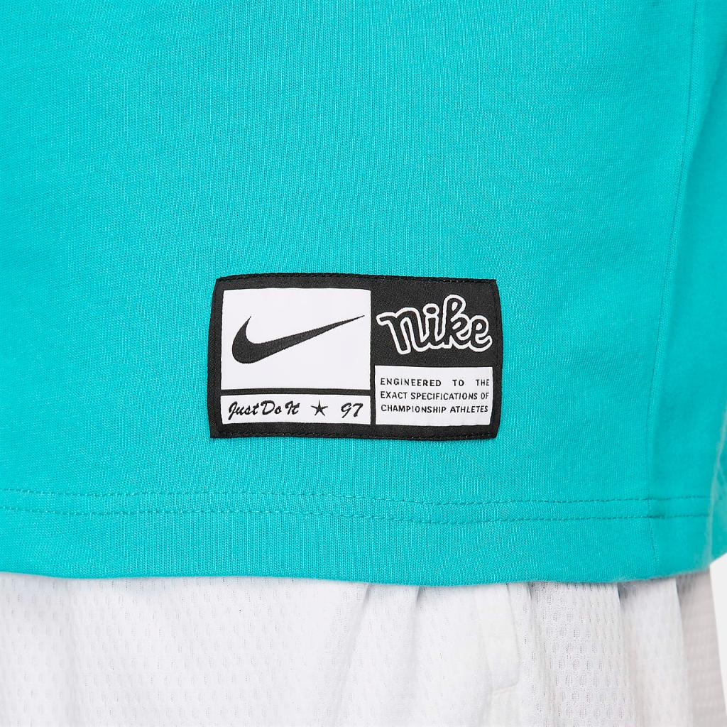 Nike Men&#039;s Max90 Basketball T-Shirt FV8394-345