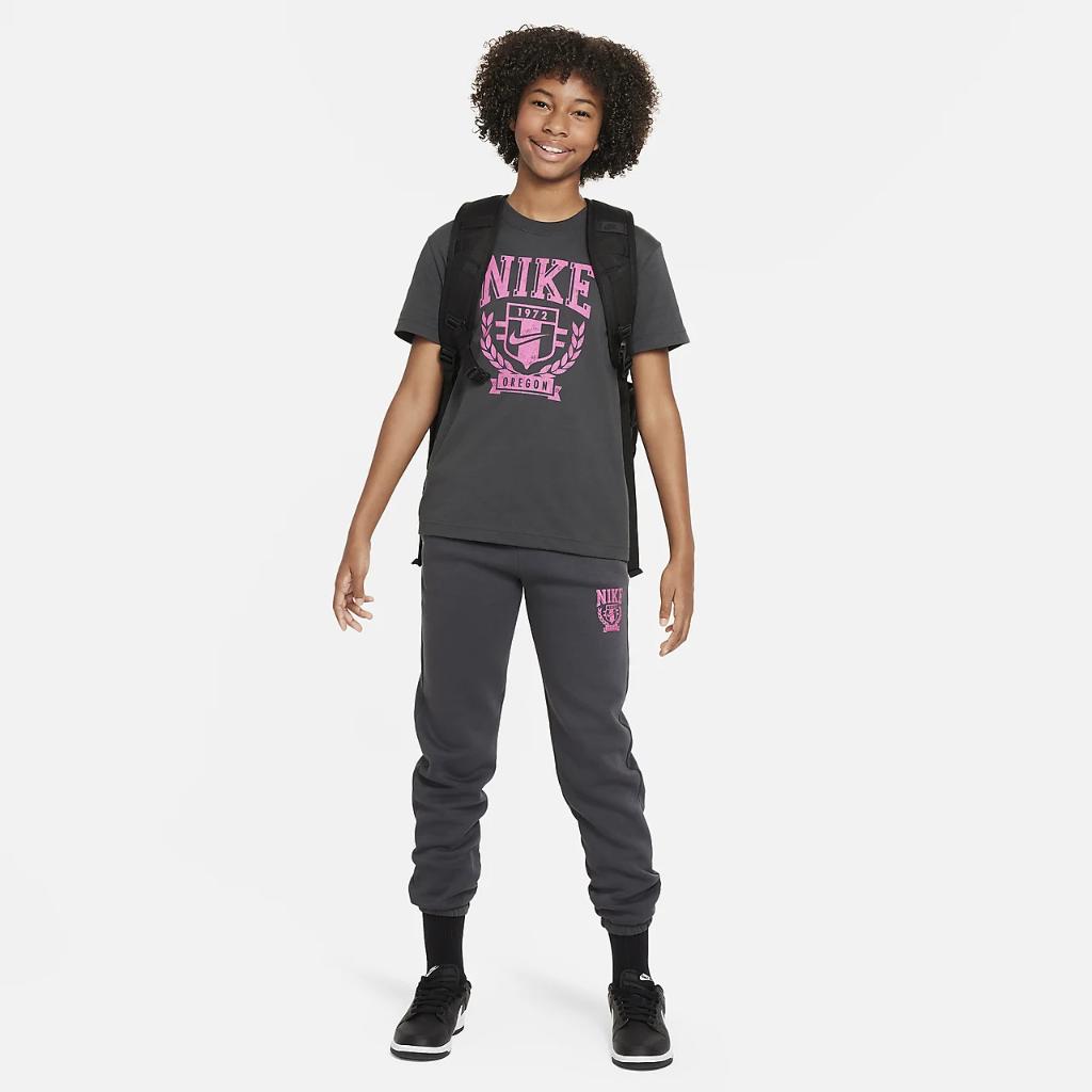 Nike Sportswear Big Kids&#039; (Girls&#039;) T-Shirt FZ4724-060