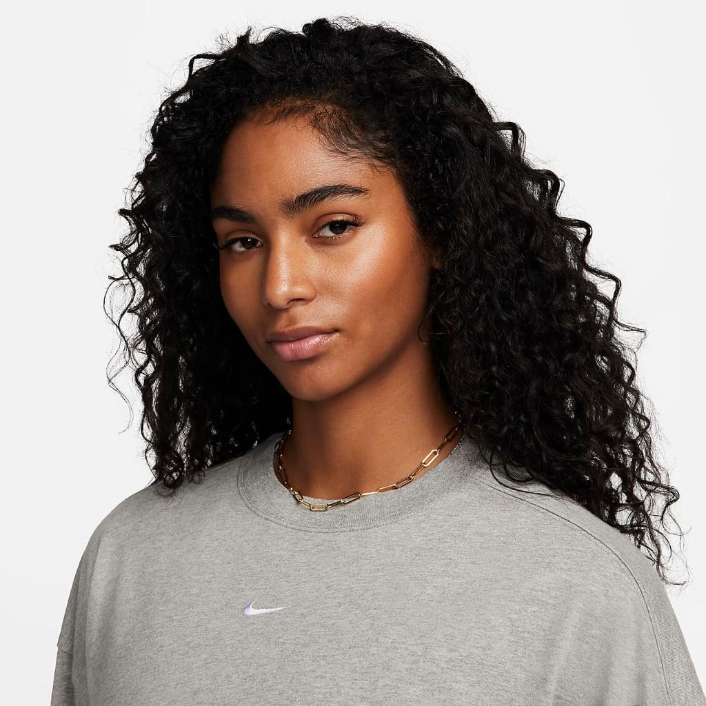 Nike Sportswear Women&#039;s Oversized Long-Sleeve Top HF4517-063