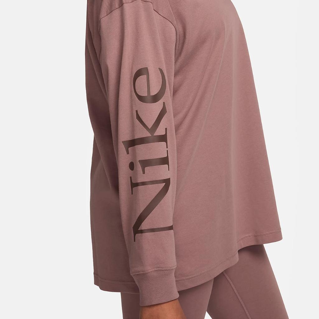 Nike Sportswear Women&#039;s Oversized Long-Sleeve Top HF4517-298