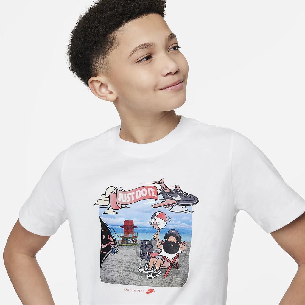 Nike Sportswear Big Kids&#039; Graphic T-Shirt HF4600-100