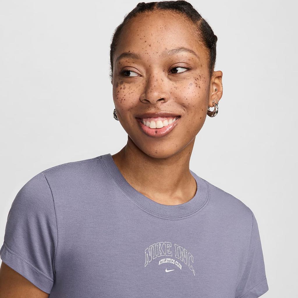 Nike Sportswear Chill Knit Women&#039;s Cropped T-Shirt HJ6522-003