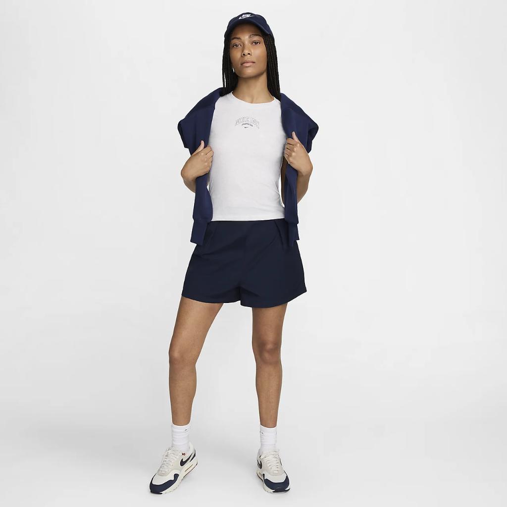 Nike Sportswear Chill Knit Women&#039;s Cropped T-Shirt HJ6522-051