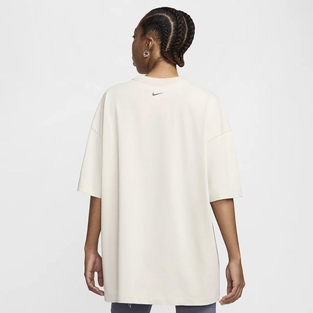 Nike Sportswear Essential Women&#039;s Oversized T-Shirt HJ6527-072