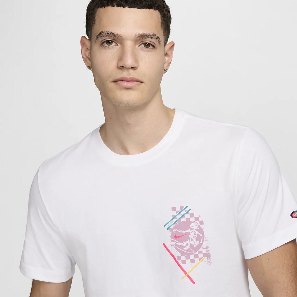Nike Sportswear Men&#039;s Crew-Neck T-Shirt HJ6890-100