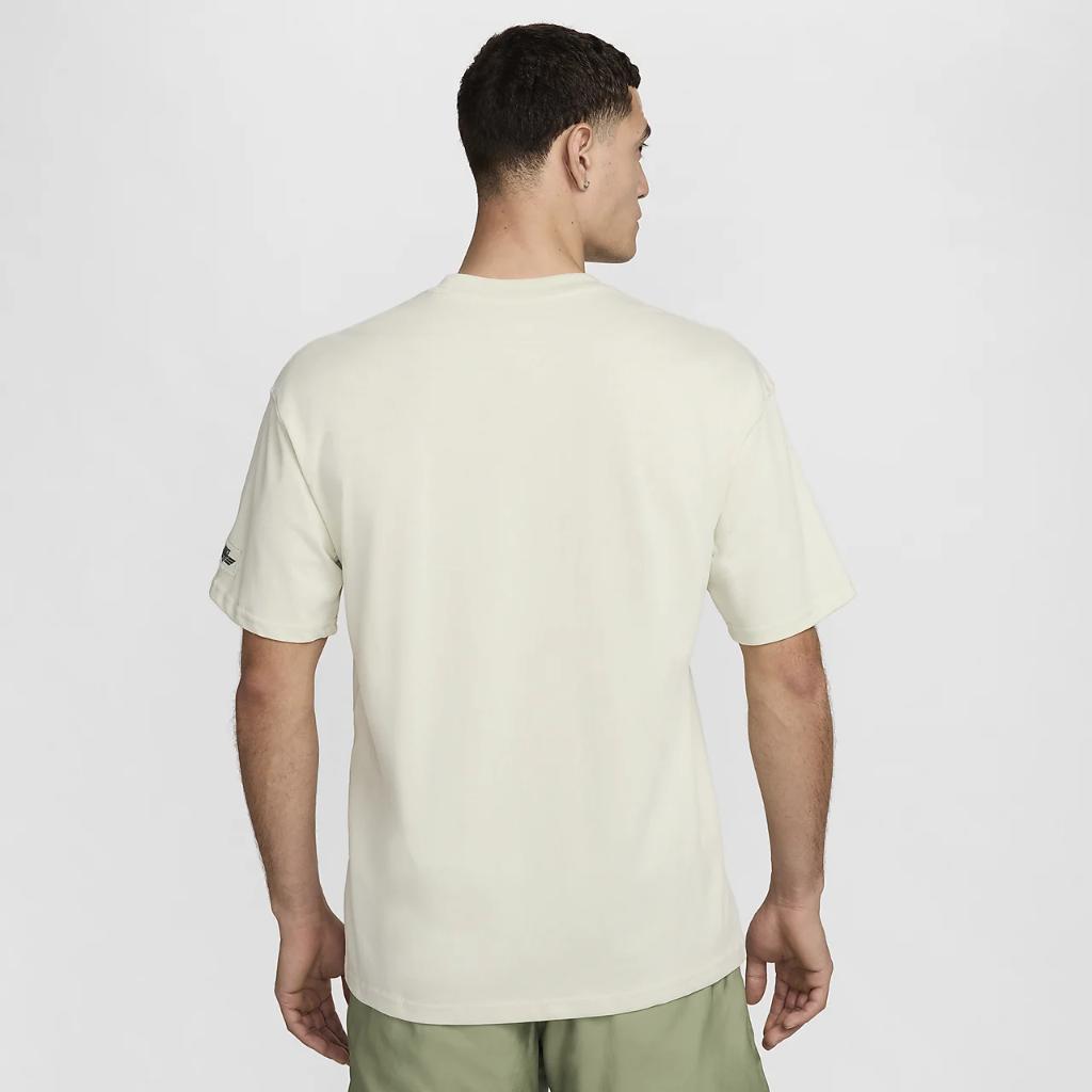 Nike Sportswear Men&#039;s Max90 T-Shirt HJ6899-020