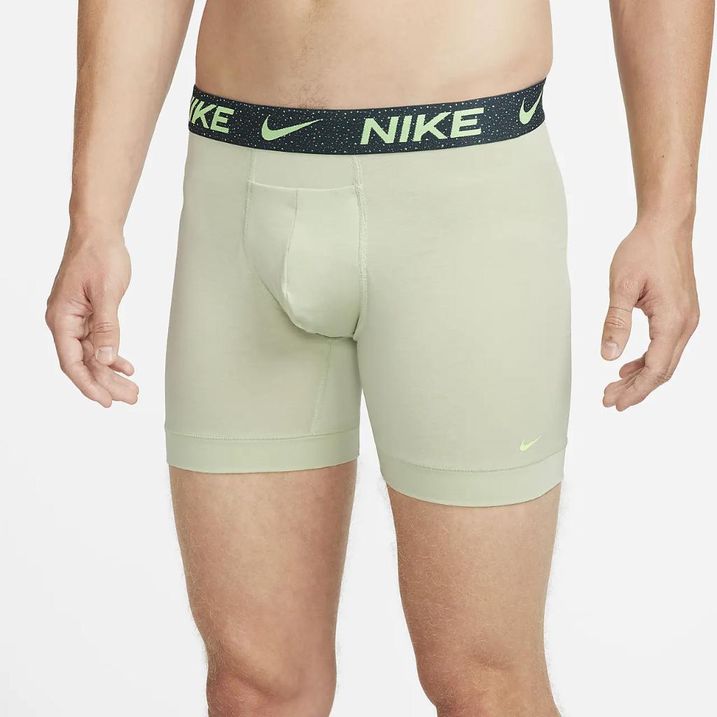 Nike Dri-FIT ReLuxe Men&#039;s Boxer Briefs (2-Pack) KE1076-332