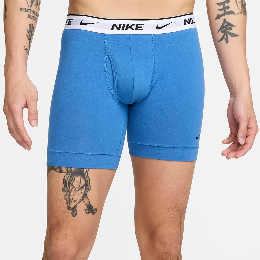 Nike Dri-FIT Essential Cotton Stretch Men&#039;s Boxer Briefs (3-Pack) KE1167-470