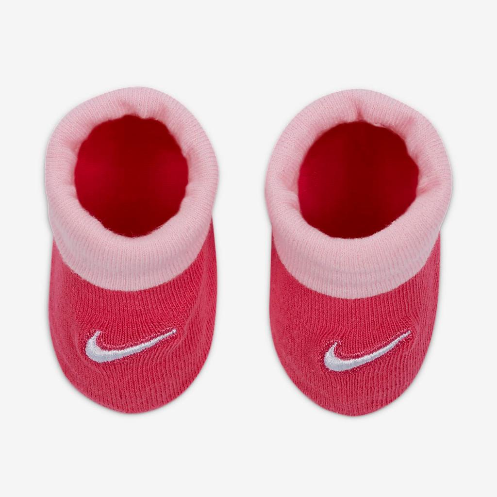 Nike Baby (0-6M) Bib and Booties Set LN0411-A72