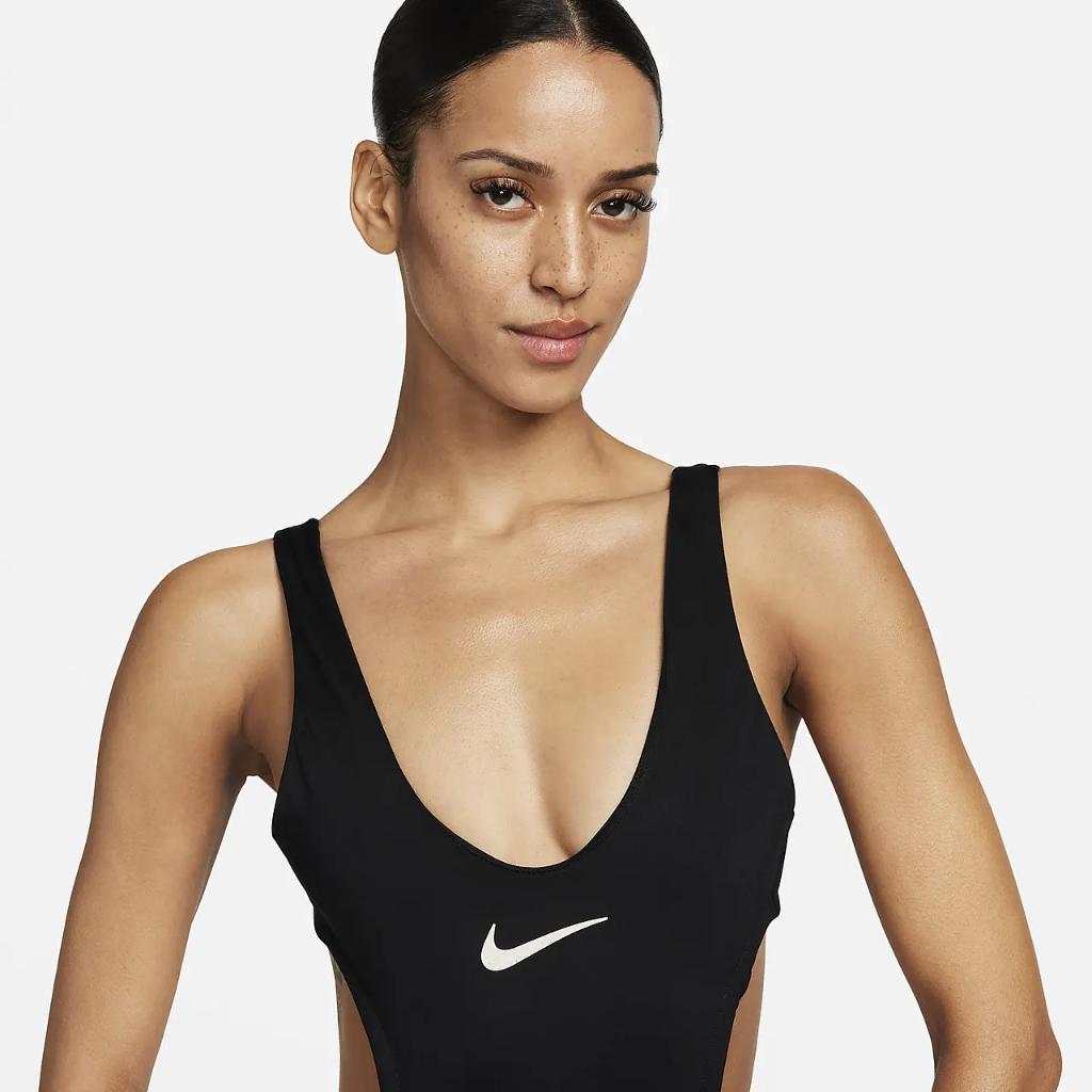 Nike Swim Women&#039;s Cut-Out One-Piece Swimsuit NESSD255-001