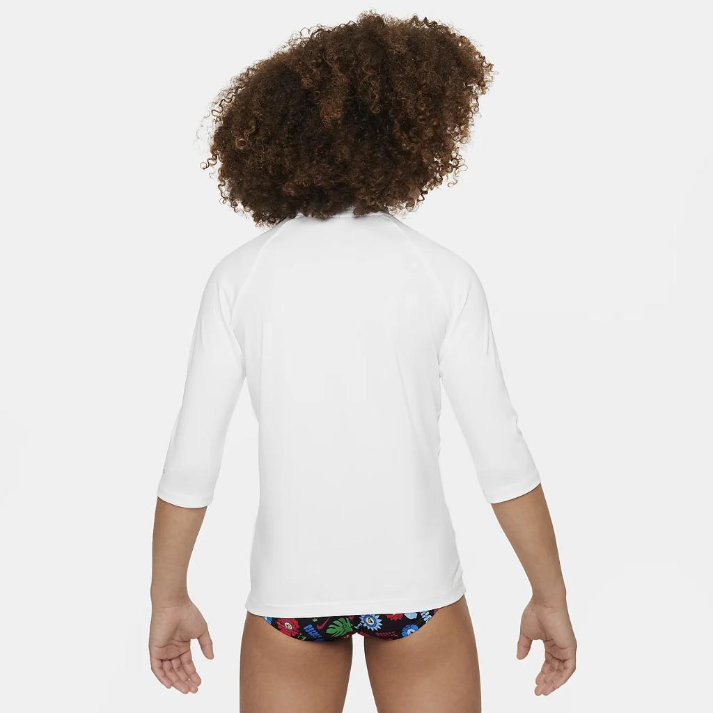 Nike Swim Big Kids&#039; (Girls&#039;) Short-Sleeve Hydroguard NESSE740-100