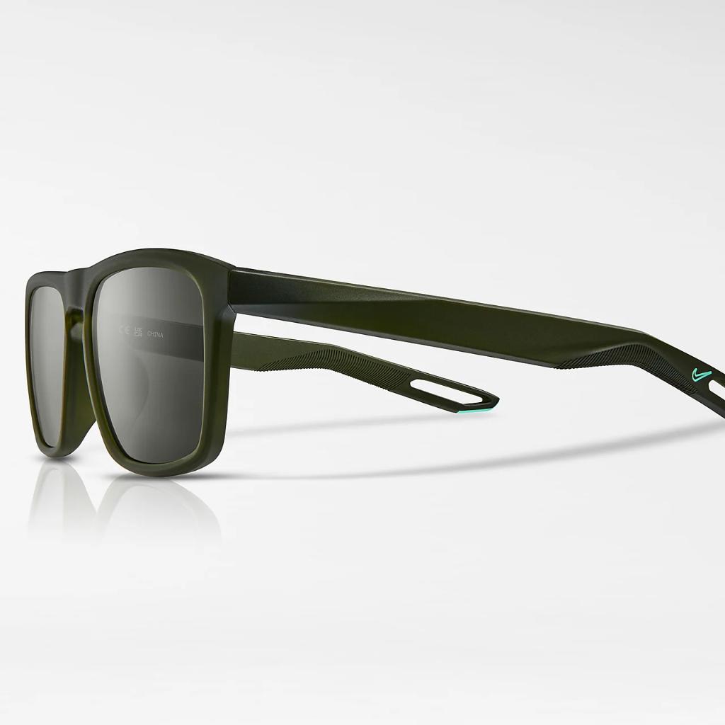 Nike NV05 Sunglasses NKDZ7269-326