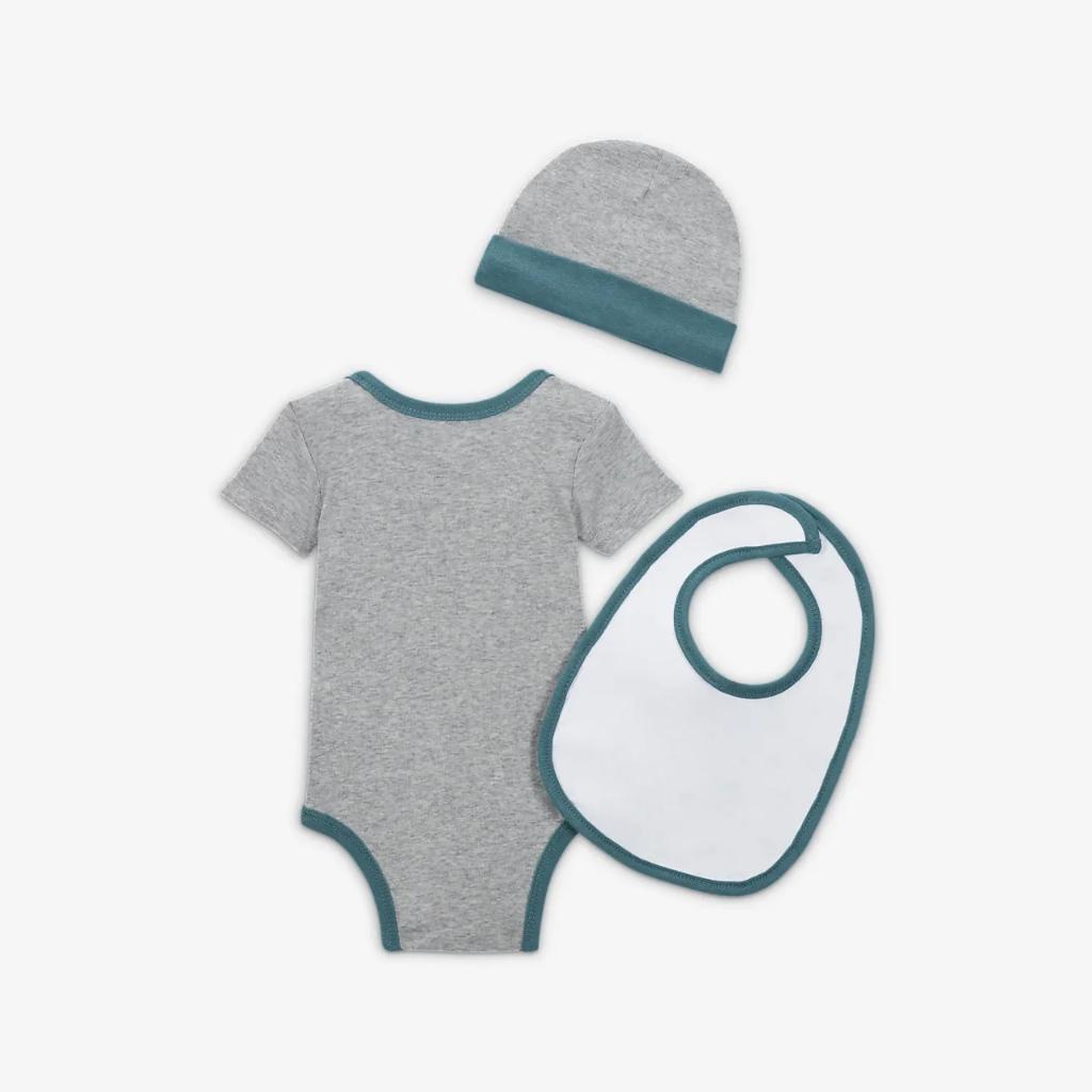 Nike &quot;Reach for the Stars&quot; 3-Piece Bodysuit Set Baby Bodysuit Set NN0907-G2H