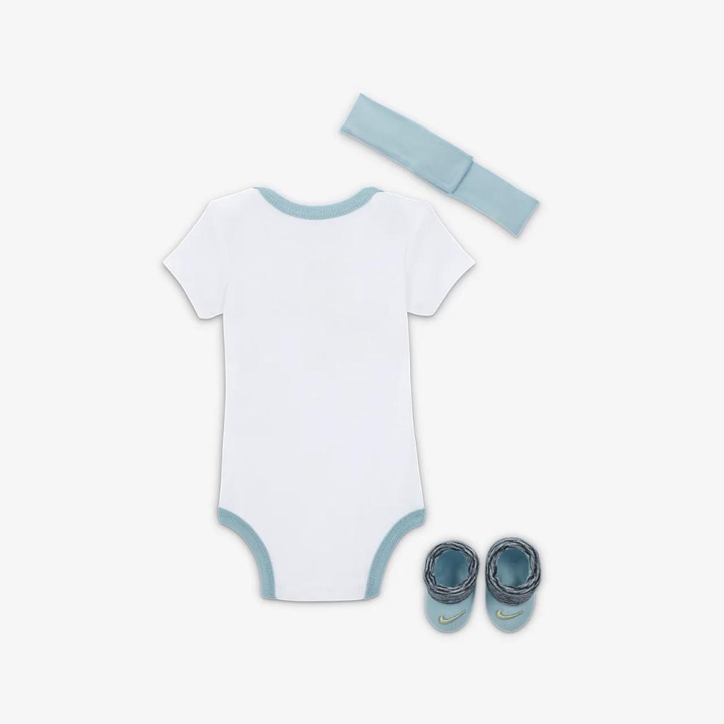 Nike Floral 3-Piece Bodysuit Box Set Baby Bodysuit Set NN0912-001