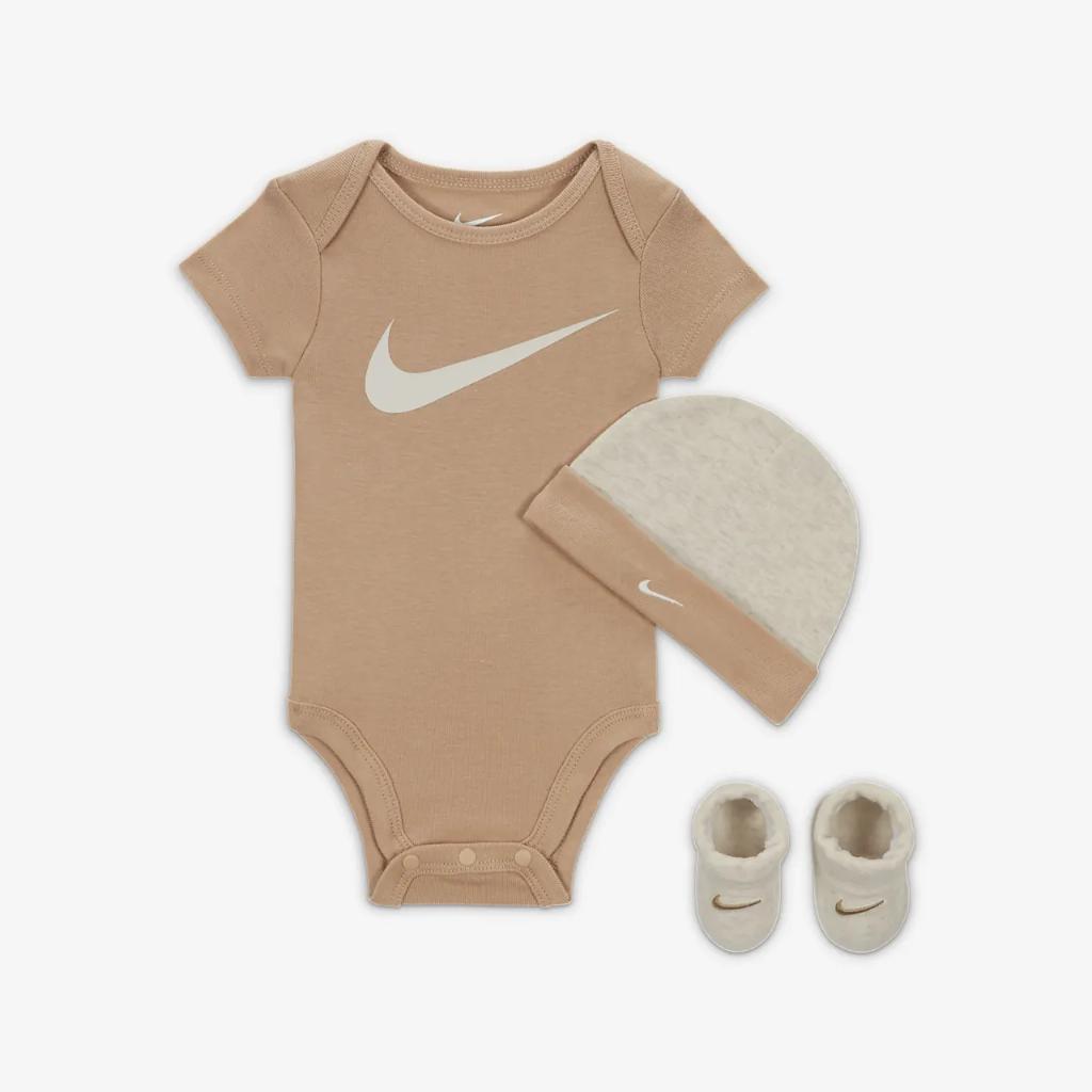 Nike Baby Essentials Baby (0-9M) 5-Piece Boxed Gift Set NN0932-W67