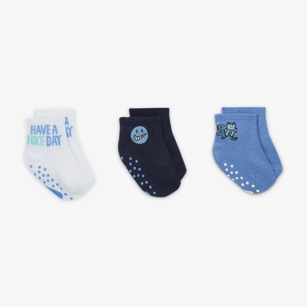 Nike &quot;Art of Play&quot; Gripper Ankle Socks (3 Pairs) Baby Gripper Socks NN0960-001